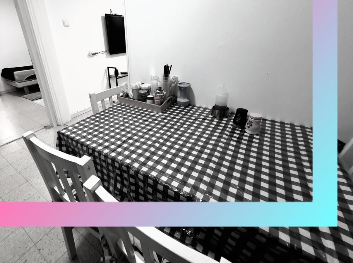 נוף לאגם הכנרת היפה והמרגיע Apartman Tiberias Kültér fotó